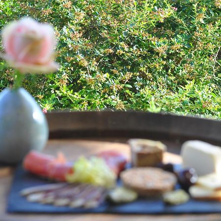 Le Lion D'Or En Perigord Bed and Breakfast Mauzac-et-Grand-Castang Buitenkant foto