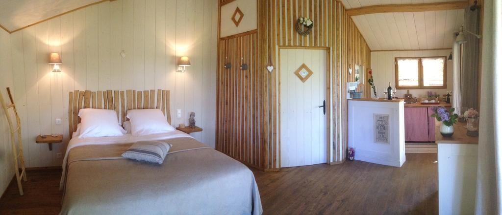 Le Lion D'Or En Perigord Bed and Breakfast Mauzac-et-Grand-Castang Buitenkant foto